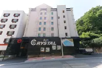 크리스탈모텔 Asan Techno Valley Lake Park 주변 호텔