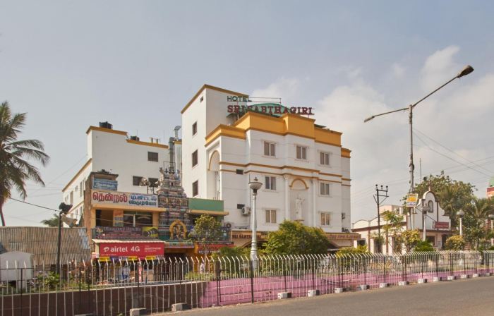 Hotel Sri Sabthagiri
