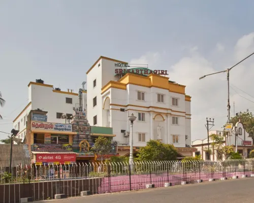 Hotel Sri Sabthagiri โรงแรมในปอนดิเชอร์รี