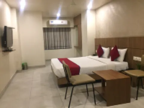 Hotel Imperial Hotels in Waliv
