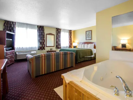 Quality Inn Mineral Point