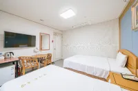 Champion Hotel Hotels in Jeju