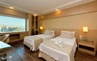 Majestic Palace Hotel - Balcony