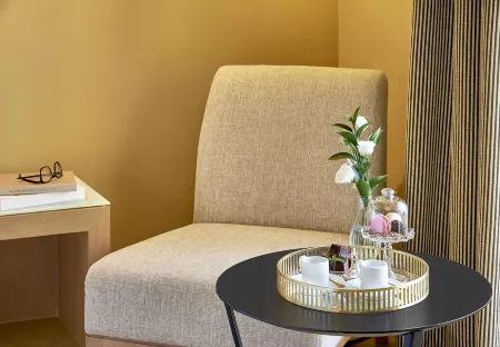 NH Collection Palacio Oquendo Отели в г. Касерес