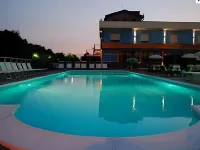Piccolo Hotel Nogara - Kolam Renang