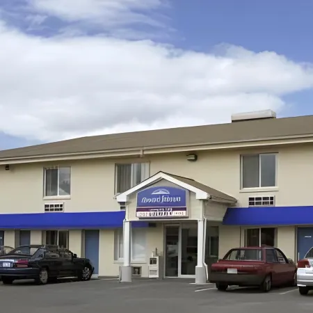 Howard Johnson by Wyndham Springfield