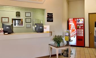 Super 8 by Wyndham Carbondale