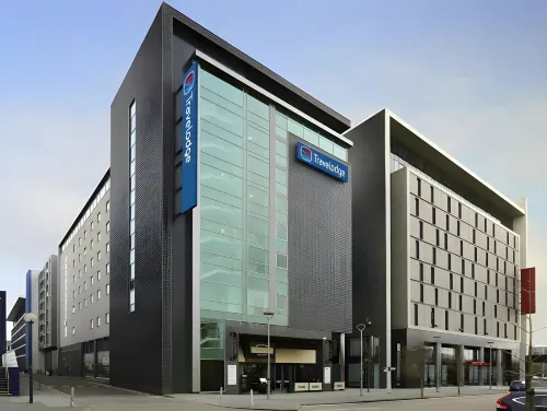 Travelodge Milton Keynes at The Hub - breakfast