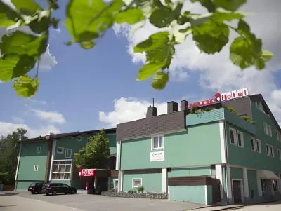 Gastwirtschaft & Hotel Holzinger Hotels near Alte Schlosserei Traiskirchen