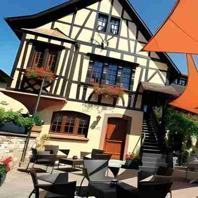 Le Cerf - Hôtel Hotel Exterior