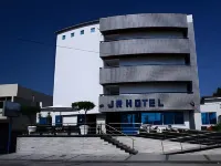 JR Hotel Hotels near Assembleia de Deus começar com Cristo