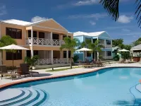 Buccaneer Beach Club - piscine