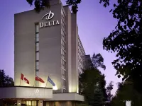 DoubleTree by Hilton Hotel Toronto Airport West Hotels near Applewood
