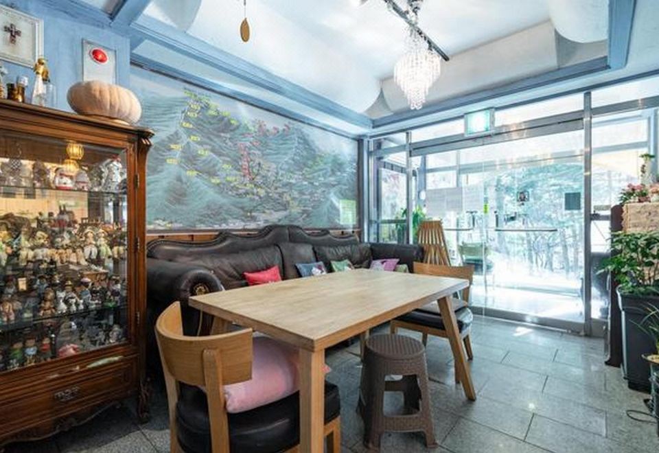 갤러리HAUS 주변 예술 공간