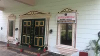Hotel Sandhuz Residency