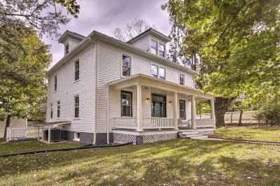 'Thomson Farm' Classic Home < 10 Mi to Vineyards! Các khách sạn ở Catoctin