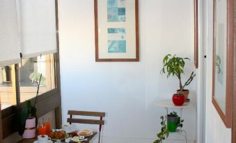 Mini Apartment with Bathroom and Kitchen
