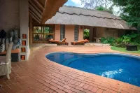 Amanzi Lodge - Pool
