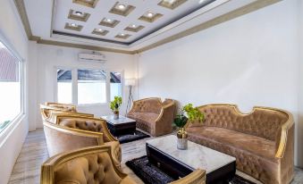 Super OYO Capital O 293 Mutiara Hijau Suites Syariah
