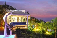 Days at Sea Beach Lodge