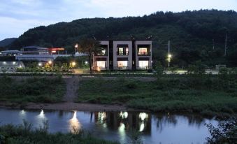 Yangpyeong Single-Family Home