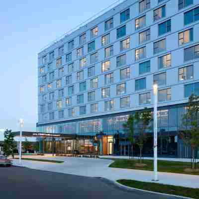 Courtyard  Montreal Laval Hotel Exterior