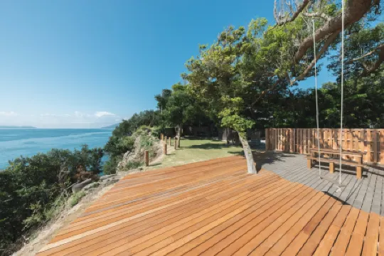 Ｇｌａｍｐｉｎｇ　Ｖｉｌｌａ　ＳＡＭＥＹＡ　ＡＷＡＪＩ