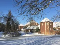 Hotel Schloss Wilkinghege Hotel berhampiran Centech GmbH