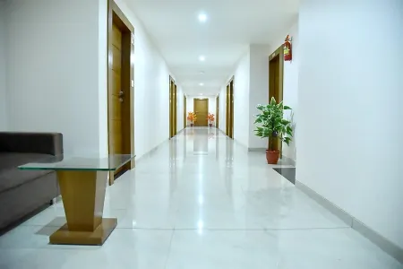 Hotel Orange Отели в г. Вапи