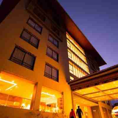 Ariya Hotel Hotel Exterior