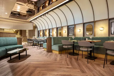 Radisson Blu Scandinavia Hotel, Copenhagen Отели рядом с достопримечательностью «Памятник Хансу Кристиану Андерсену»