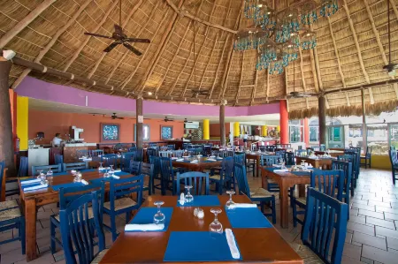 Grand Decameron Complex Bucerias, A Trademark All Inclusive