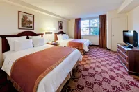 Hawthorn Suites by Wyndham Louisville East فنادق في Saint Matthews
