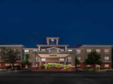 Best Western Presidential Hotel  Suites Hotels in Pine Bluff