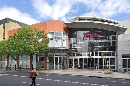 Blue Haven Retreat - Thornton Central 60