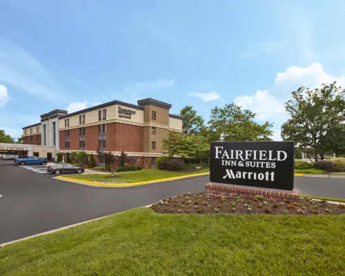 Fairfield Inn & Suites Herndon Reston Hotels in Herndon