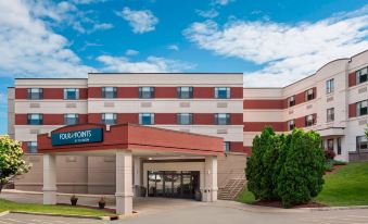 Four Points by Sheraton Milwaukee Airport