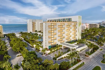 Marriott's Crystal Shores Hotels near Kendra's Kollections