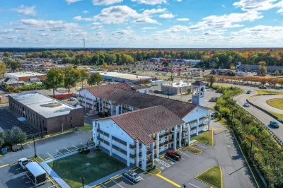 Econo Lodge Richmond-North Chesterfield Hotel di Richmond