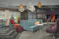 Tru by Hilton Charlotte Airport Lake Pointe