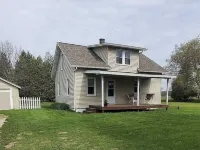 Egg Harbor Getaway. Close to it all: Town, beach, Fun Park etc pet friendly!