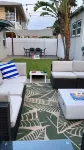 2 bed 2 bath 3 blocks from water! Sleeps 6 - Dog Run!