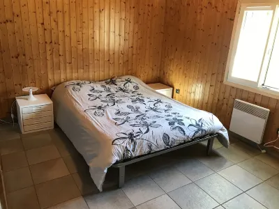 Apartment in country cottage