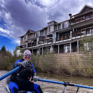 Newly remodeled riverside location a stroll from all which Pagosa has to offer!