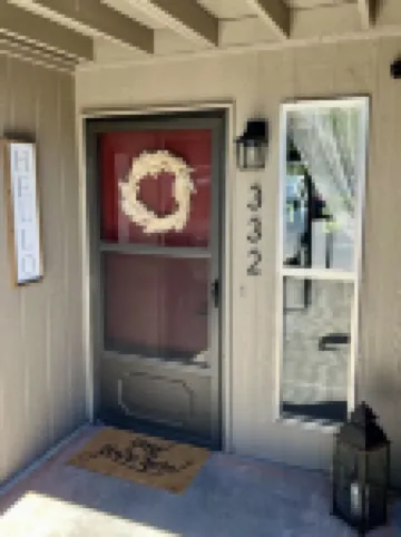 NEW REMODEL in the Heart of Eagle near BOISE