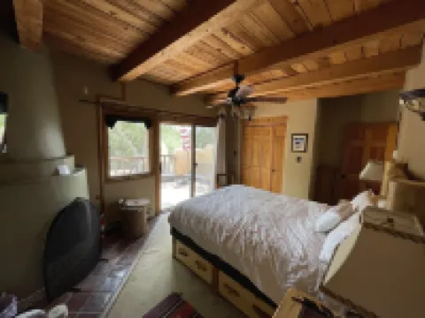 Cozy Mountain Retreat w/Chef's Kitchen