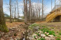 Serene home with all the comforts of a fully designed space- 3 🛏/2 🛁 House