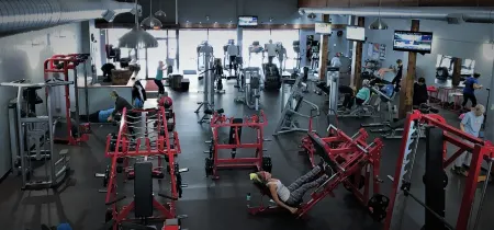 Downtown Apartment! Private Parking & Monthly Rates