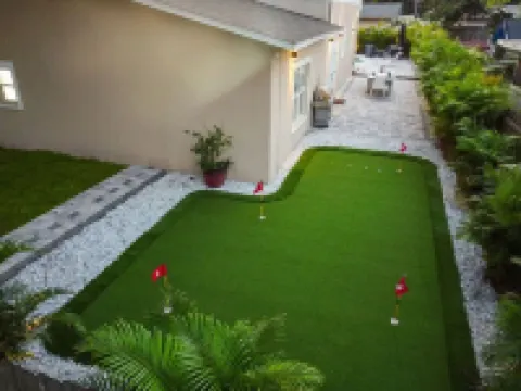 Clearwater Villa 6 Br, Heated Pool,  Mini Golf,  4K Projector Lounge Theatre
