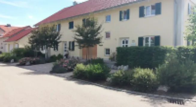 Vacation Apartment Drei Linden am Radweg Hotels near Memmingen Train Station